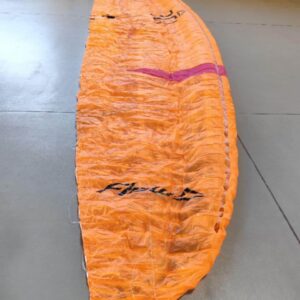 "Flow XC Racer 2 paraglider in mint condition, orange and blue design, size ML, for advanced pilots, EN D certified, perfect for record-breaking free flights."