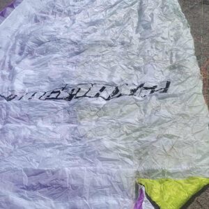 “Ozone Magmax 2 tandem paraglider, size 41, mint condition, ideal for paramotor and free flying, for sale in Croatia.”