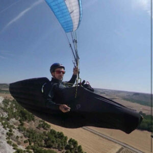 BogdanFly Cocoon V1 ultralight pod harness for hike and fly and XC flying, black color, in excellent used condition, for sale in Spain.